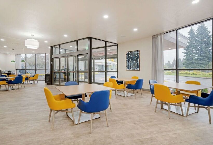 בית מלון כפרי Comfort Suites Idaho Falls