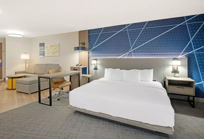 호텔 Comfort Suites Idaho Falls