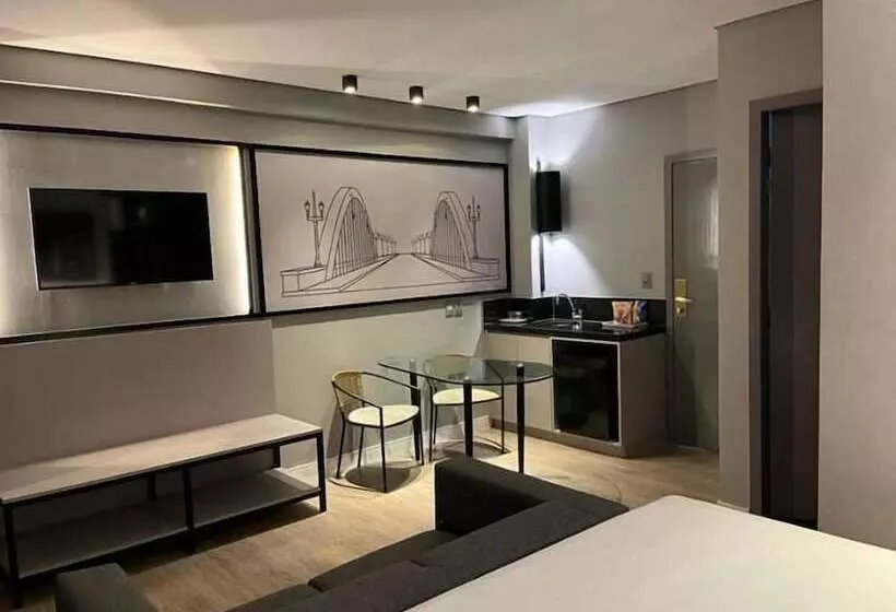 Royal Golden Hotel   Savassi