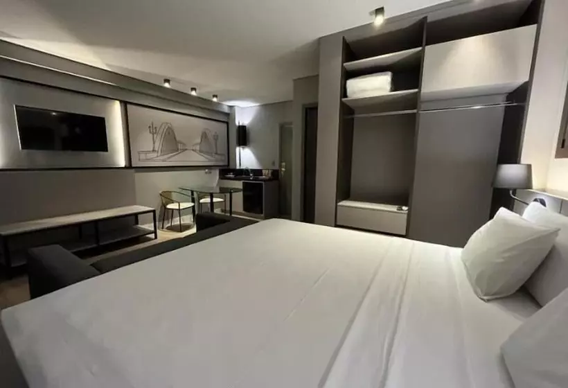 Royal Golden Hotel   Savassi