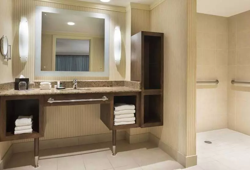 Отель Sheraton Bloomington