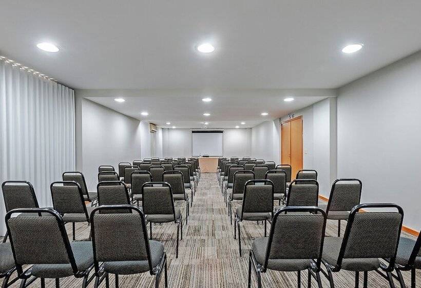 فندق Slim Curitiba Alto Da Xv