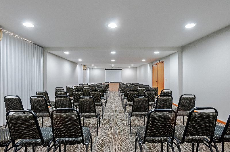 فندق Slim Curitiba Alto Da Xv