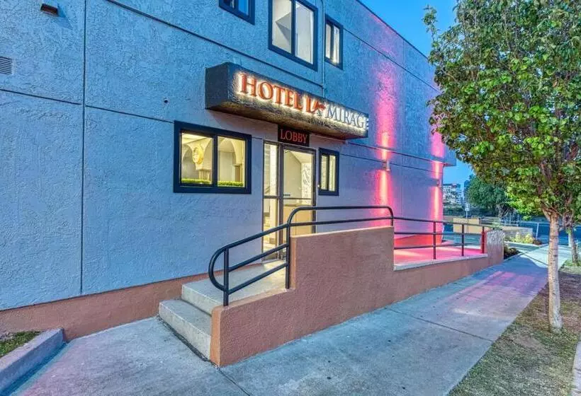 هاستل La Mirage Inn  Hollywood