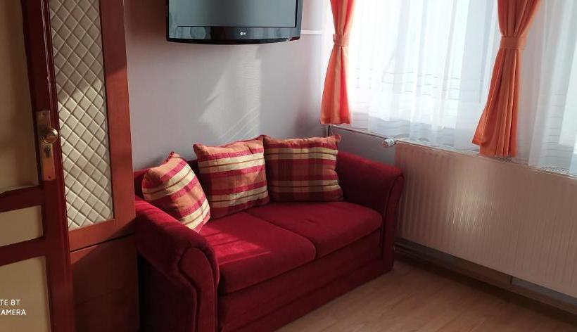 Bed and Breakfast Hermina Panzió