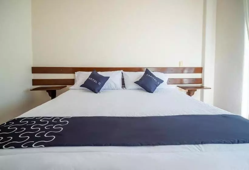 Hotelli Capital O Posada Santa María