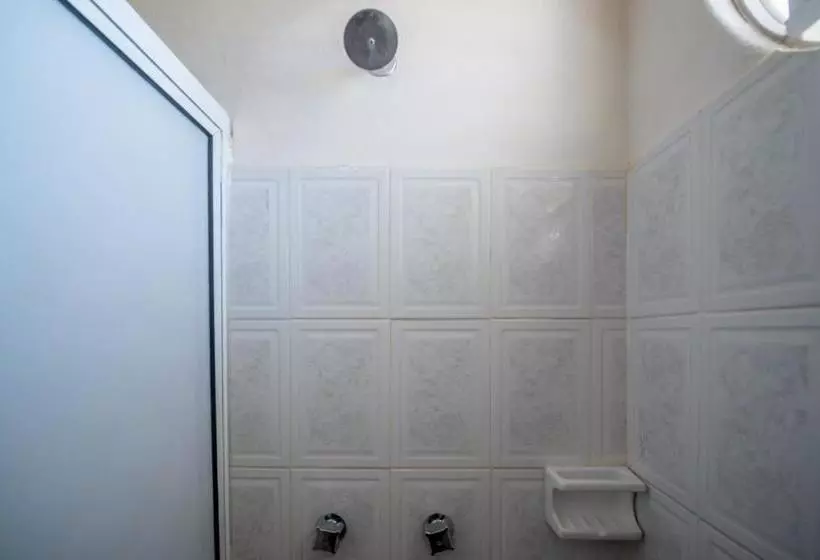 Hotelli Capital O Posada Santa María