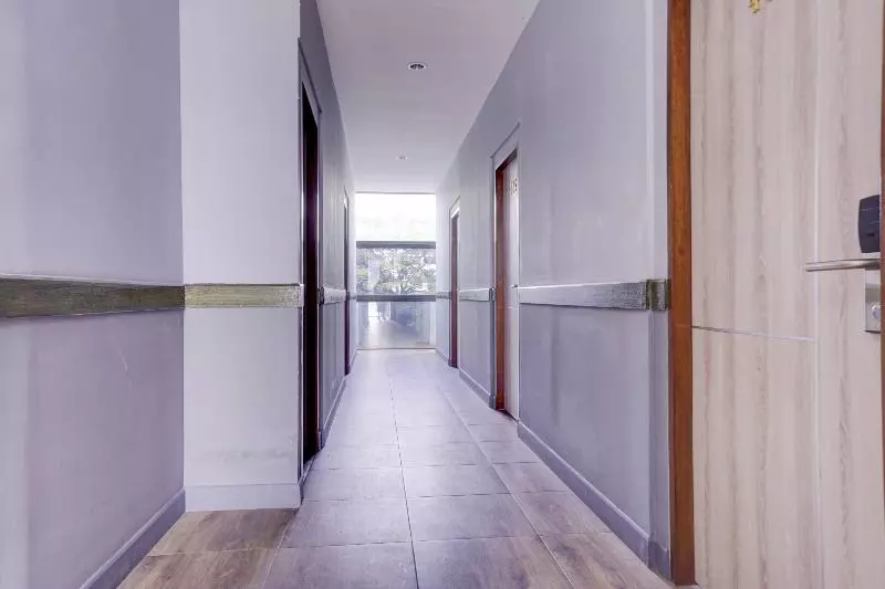 ホテル Oyo 1805 Fatmawati Mansion Syariah