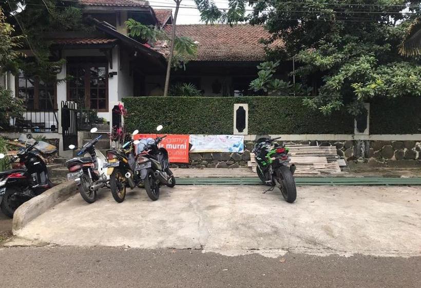 Hotel Oyo Life 3022 Tms Residence