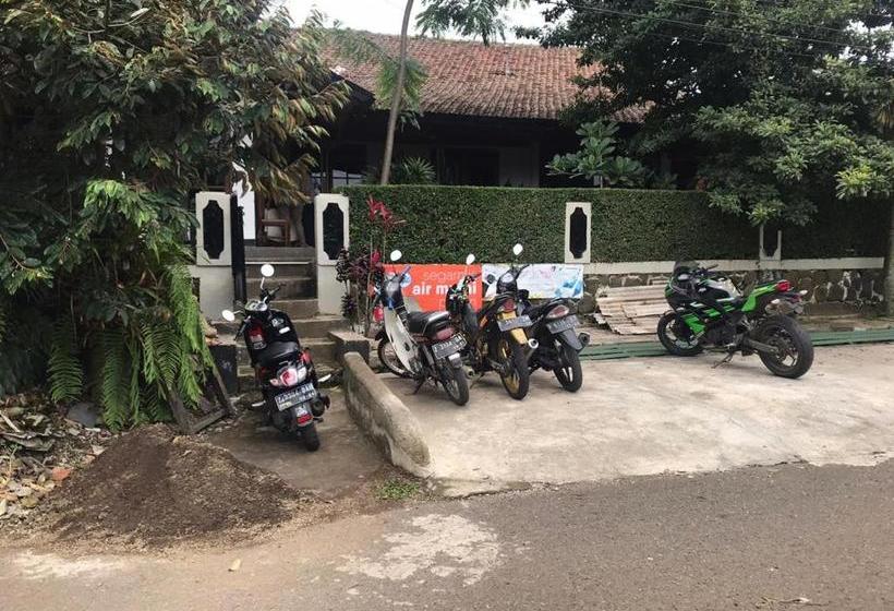 Hotel Oyo Life 3022 Tms Residence