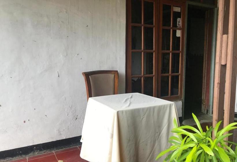 Hotel Oyo Life 3022 Tms Residence