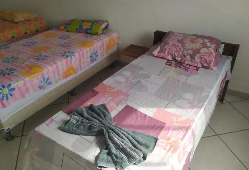 هتل Areia Dourada Hospedaria