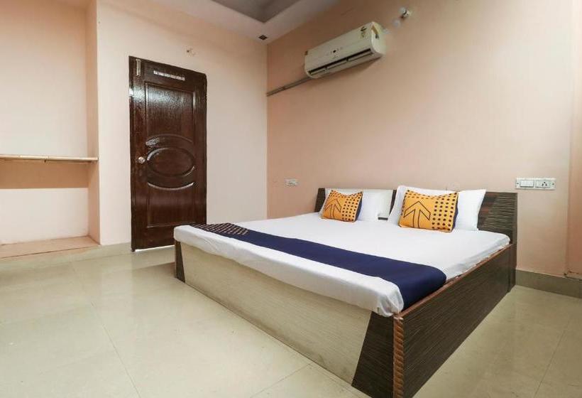 בית מלון כפרי Spot On 67464 The Adventure