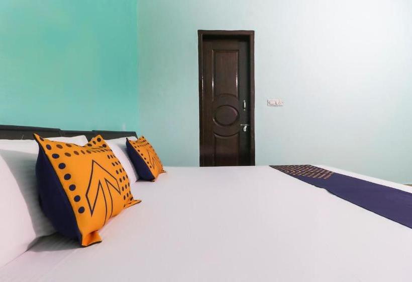 בית מלון כפרי Spot On 67464 The Adventure