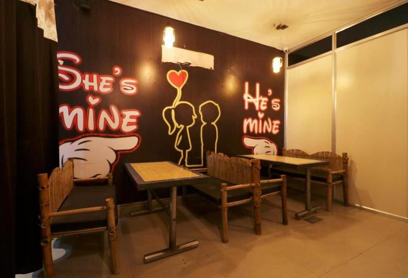 בית מלון כפרי Spot On 67464 The Adventure