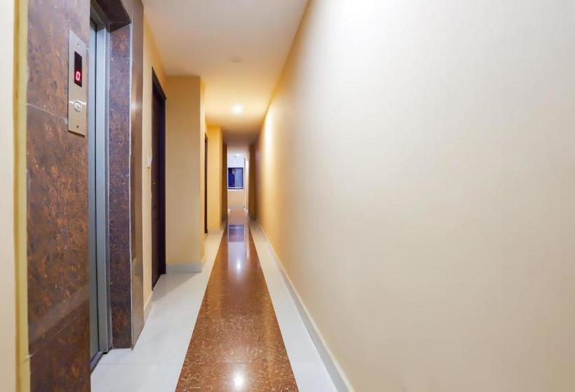 בית מלון כפרי Spot On Central Inn Near Albert Theatres