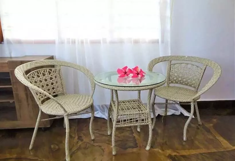 پانسیون Room In B&b   Watamu, Nestled Between Pristine Beaches And Lush Tropical Forest