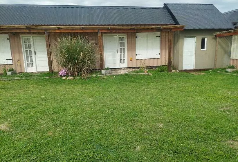 Retkeilymaja El Vagón