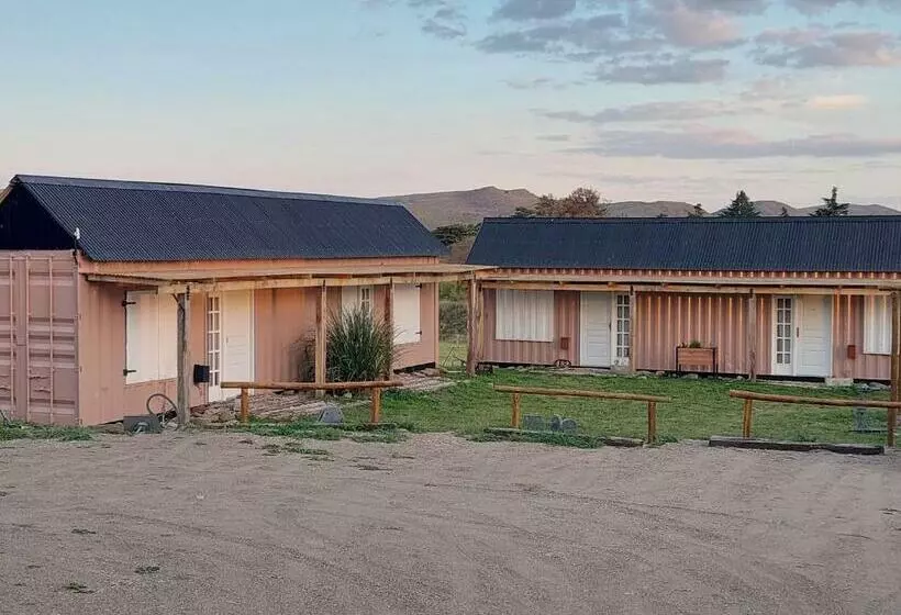 Retkeilymaja El Vagón