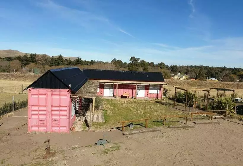 Retkeilymaja El Vagón