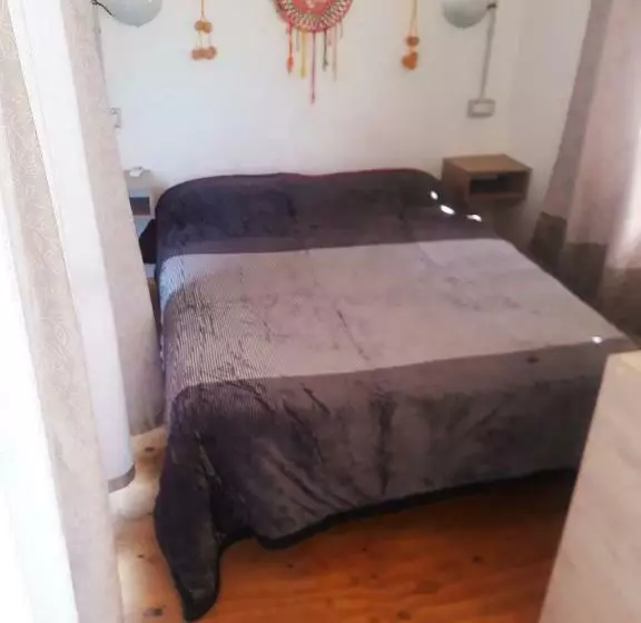 Retkeilymaja El Vagón