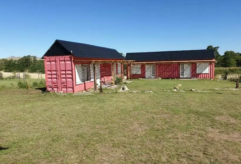 Retkeilymaja El Vagón