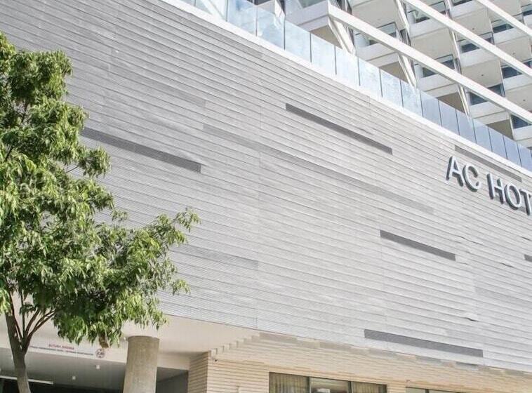 Grand Marina Suites Santa Marta