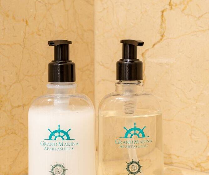 Grand Marina Suites Santa Marta