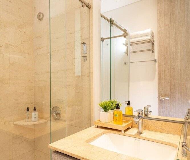 Grand Marina Suites Santa Marta