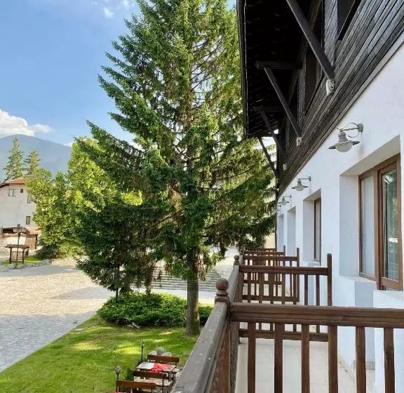 ホテル Edelweiss Central