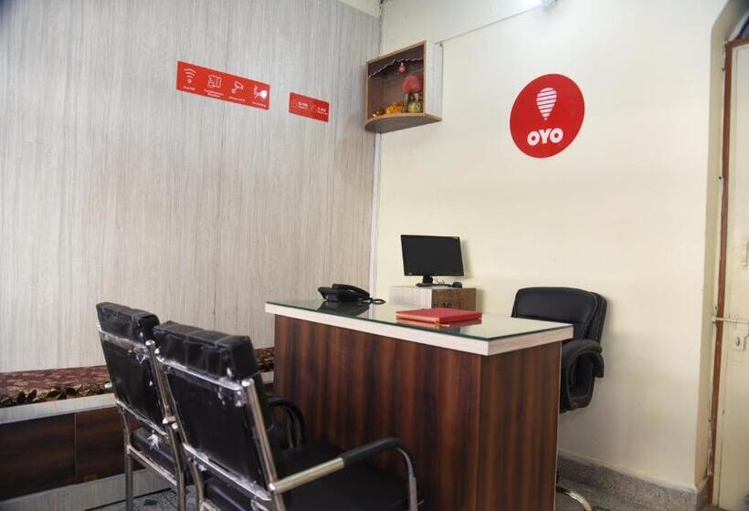 Отель Oyo 15684 Vibrant Inn