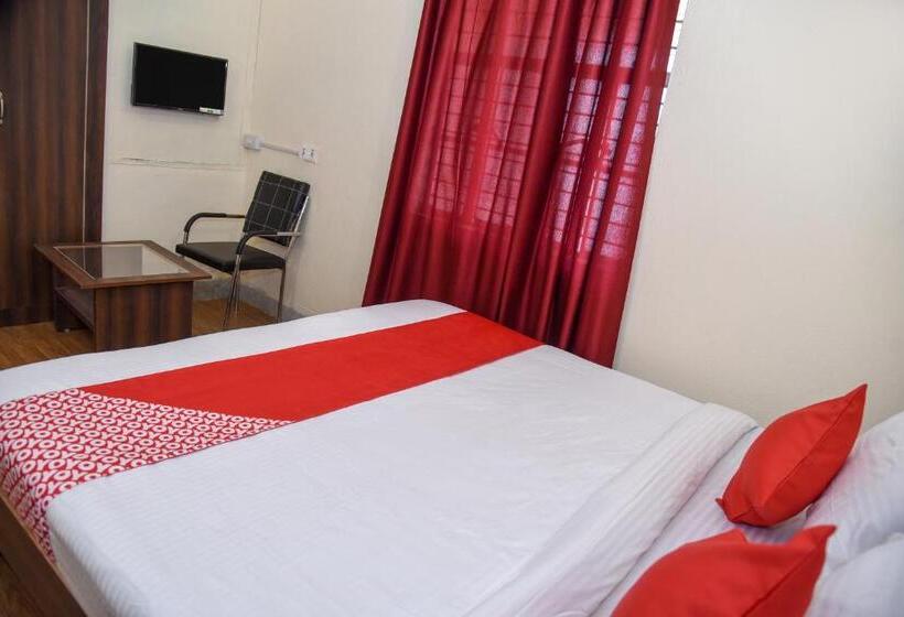 Отель Oyo 15684 Vibrant Inn