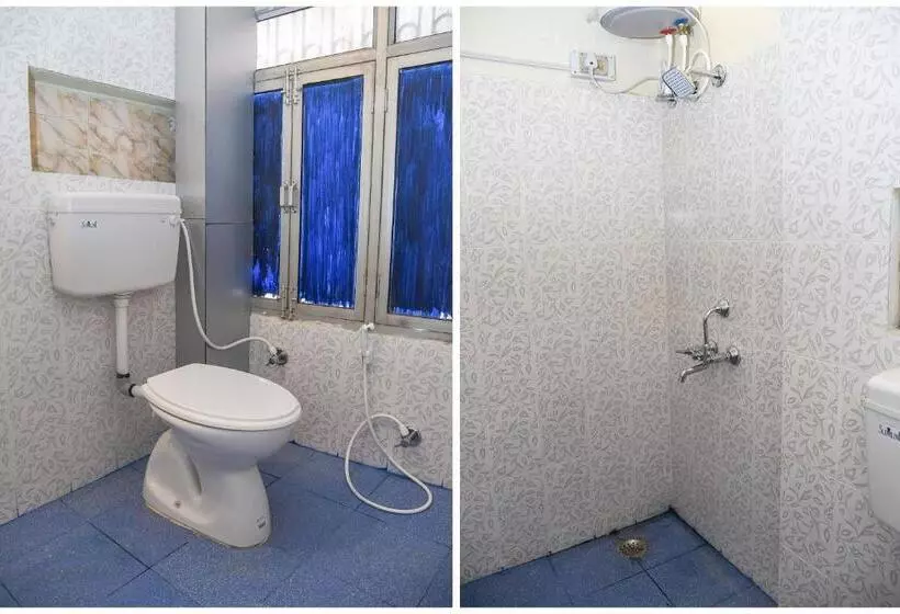 هتل Oyo 15684 Vibrant Inn