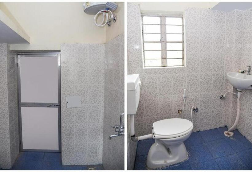 Отель Oyo 15684 Vibrant Inn