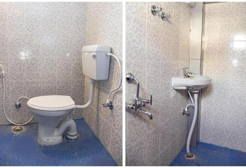 Отель Oyo 15684 Vibrant Inn