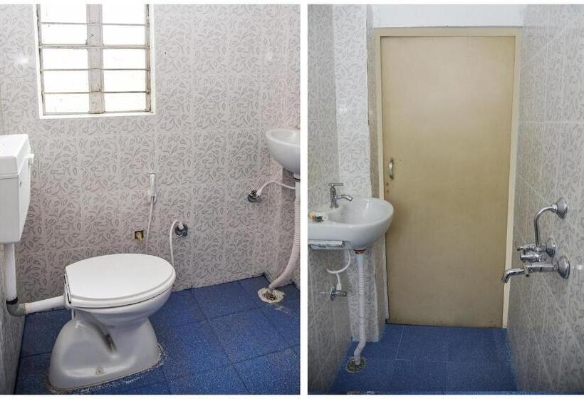 Отель Oyo 15684 Vibrant Inn