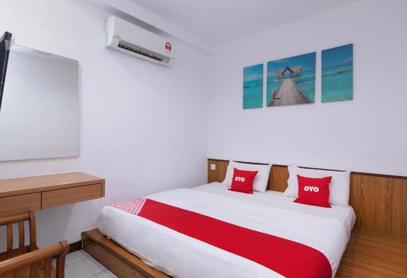 호텔 Oyo 89345 Apiapi Gh