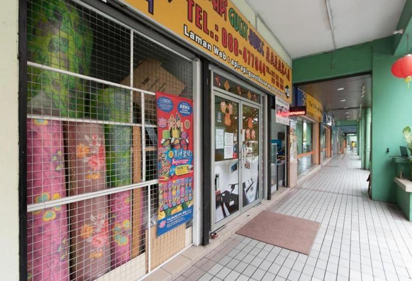 호텔 Oyo 89345 Apiapi Gh