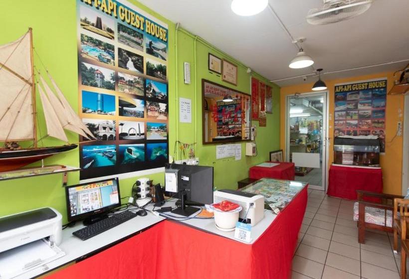 호텔 Oyo 89345 Apiapi Gh