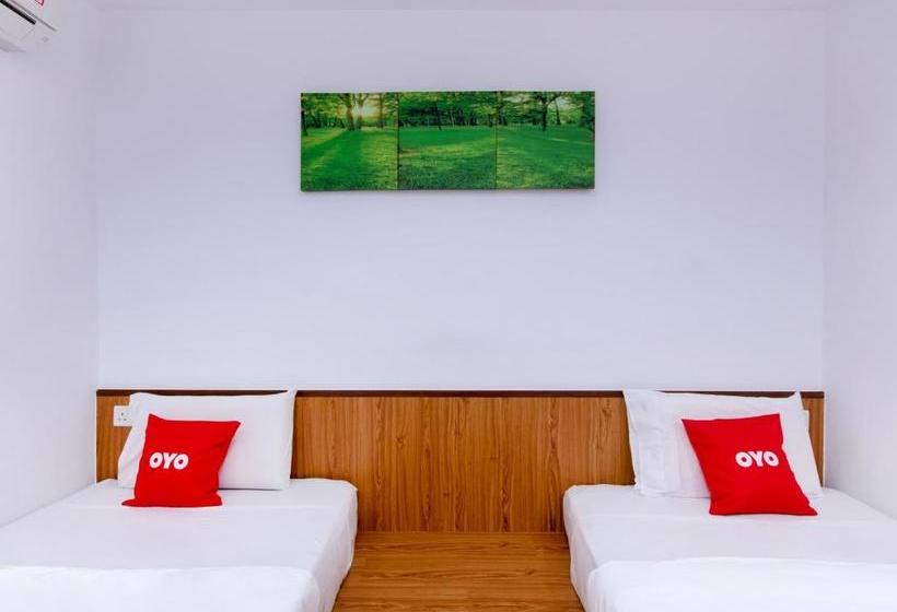 호텔 Oyo 89345 Apiapi Gh