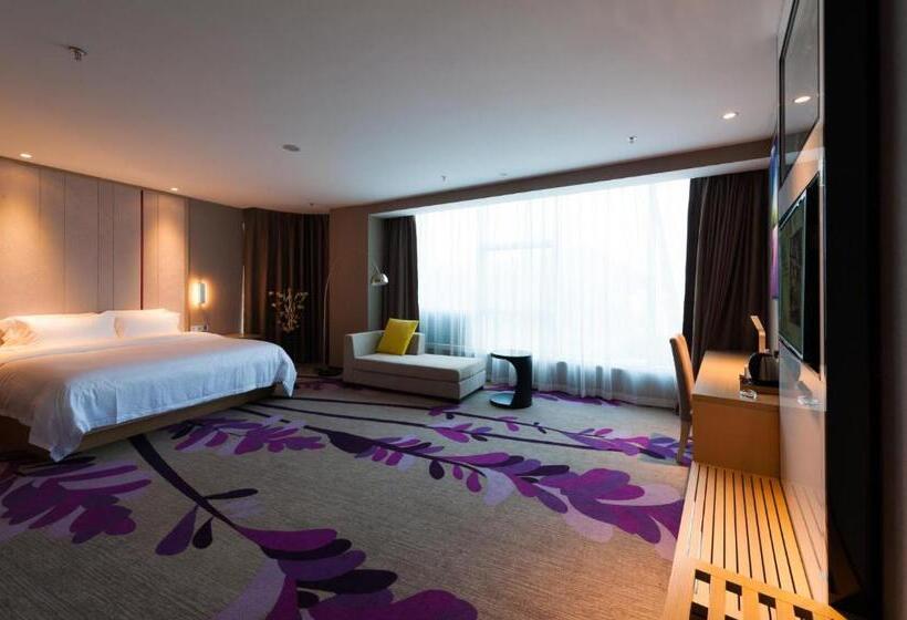 Lavande Hotel Langzhong Railway Station And International Trade City