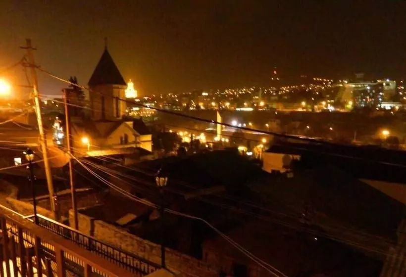 پانسیون Guest House Old Tbilisi