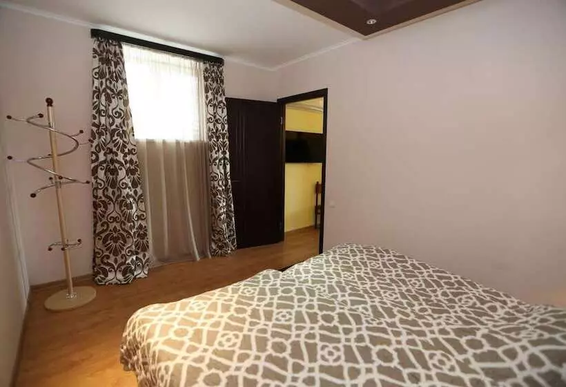 پانسیون Guest House Old Tbilisi