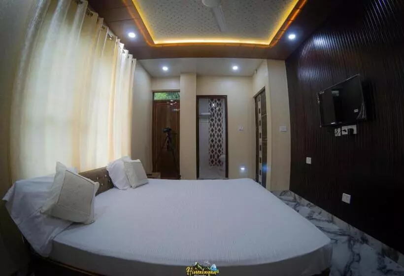 ペンション Himalayan Musaafir Guest House & Restaurant