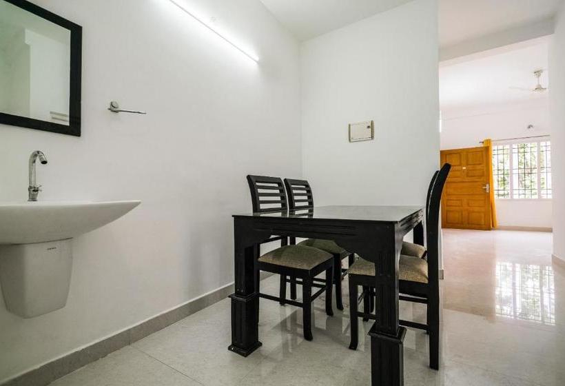 Pensjonat Oyo Home 45295 Highness Home