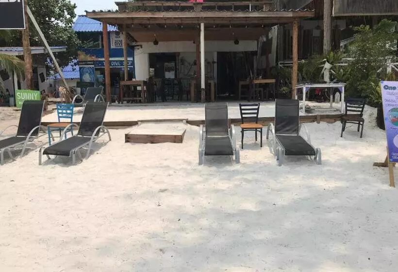 Majatalo Sunny Bungalow