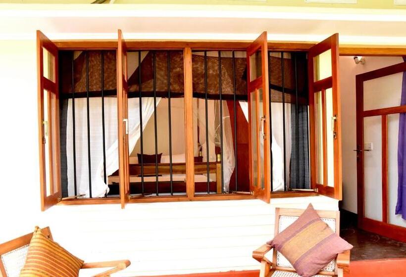 ペンション Villa Polhena