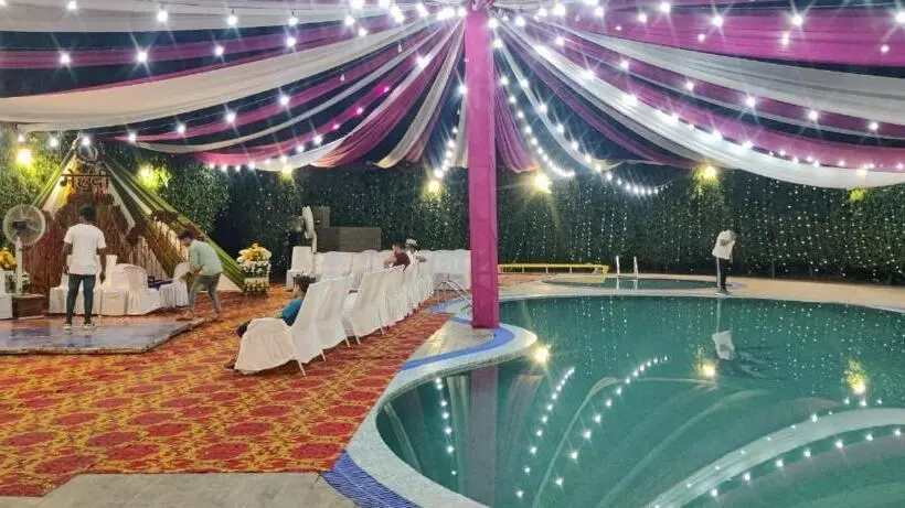 Click Resort Corbett Tiger Den