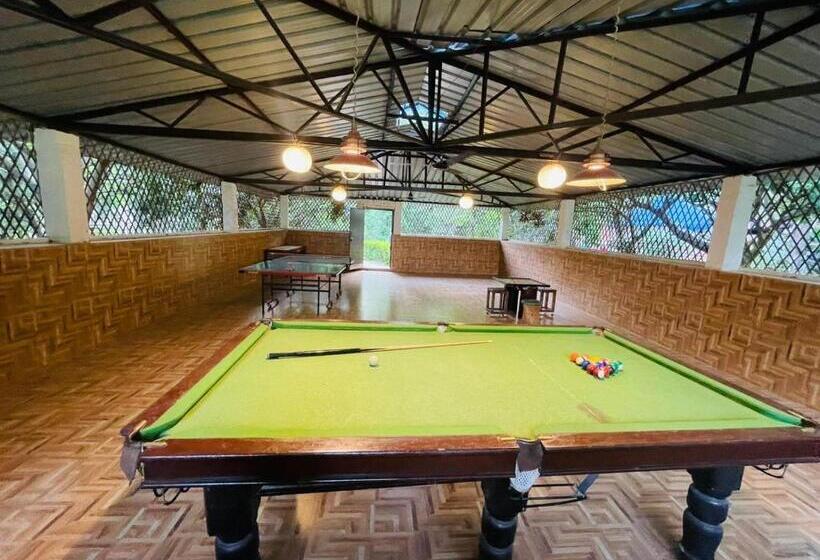 Click Resort Corbett Tiger Den