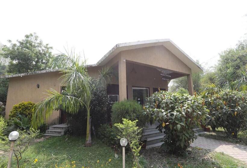 Click Resort Corbett Tiger Den